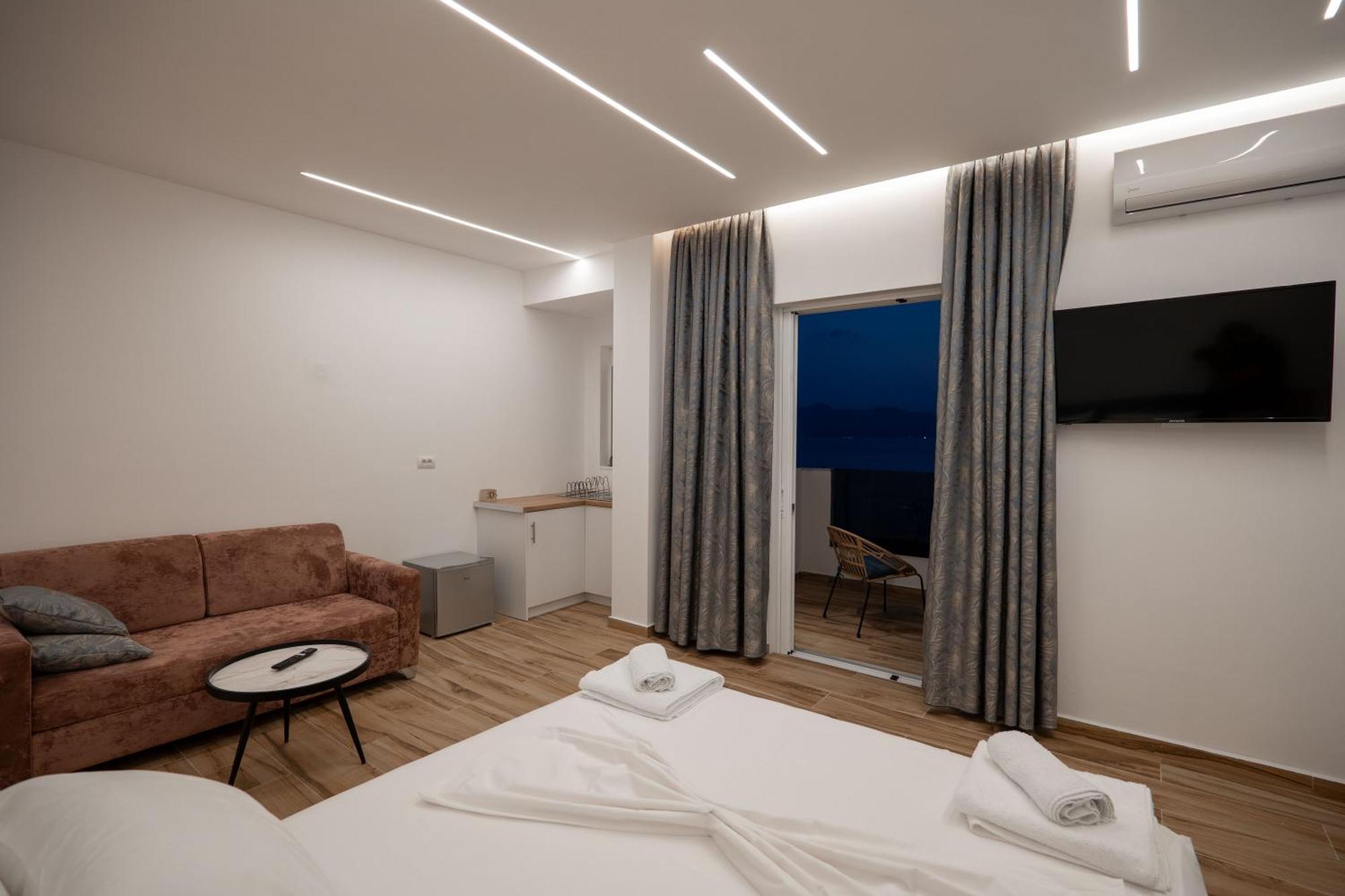Vila Amare Sarandë Buitenkant foto